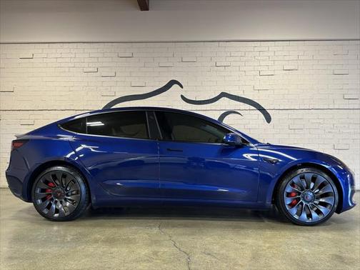 2023 Tesla Model 3 Performance