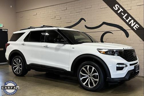 2024 Ford Explorer ST-Line