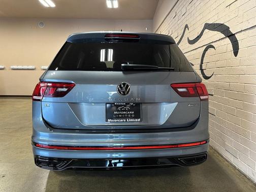 2022 Volkswagen Tiguan 2.0T SE R-Line Black 4MOTION