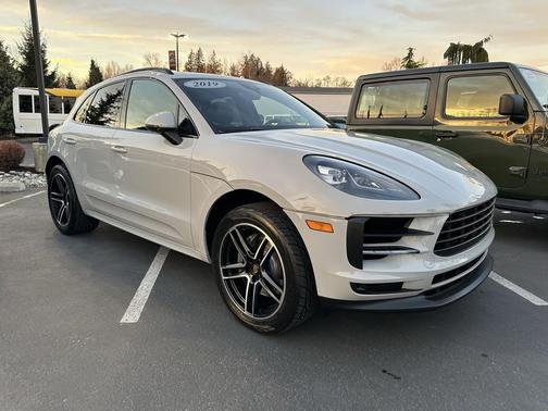 2019 Porsche Macan S