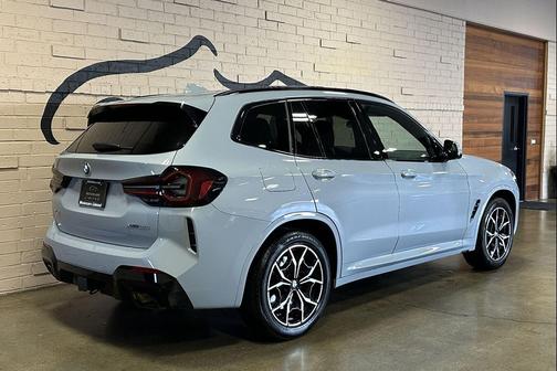 Brooklyn Gray Metallic 2024 BMW X3 xDrive30i