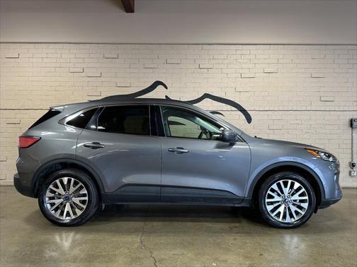 2021 Ford Escape Titanium
