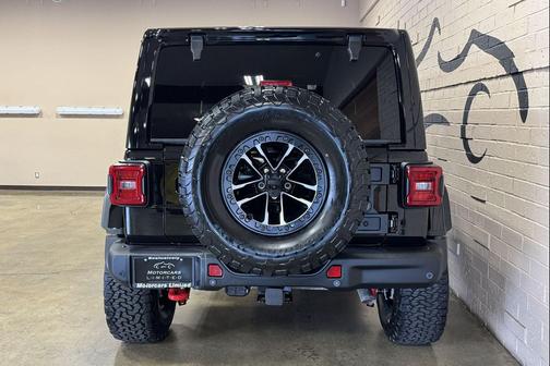 Black Clearcoat 2024 Jeep Wrangler Rubicon
