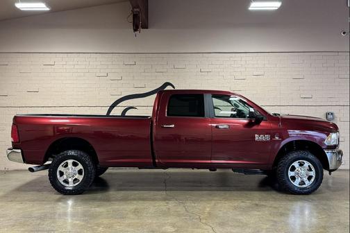 2018 RAM 3500 Big Horn Crew Cab 4x4 8' Box