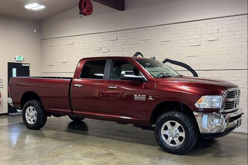 2018 RAM 3500 Big Horn Crew Cab 4x4 8' Box