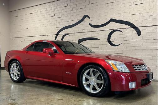2005 Cadillac XLR Base