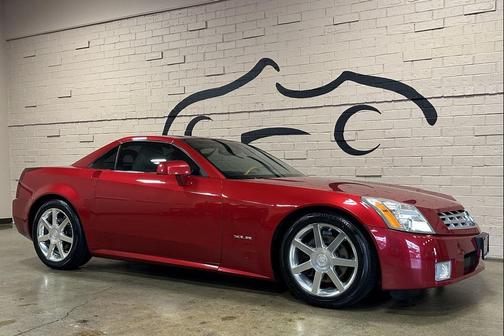 2005 Cadillac XLR Base