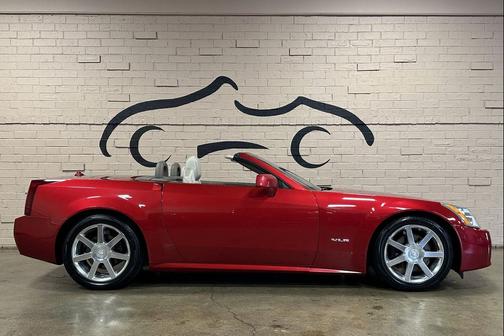2005 Cadillac XLR Base