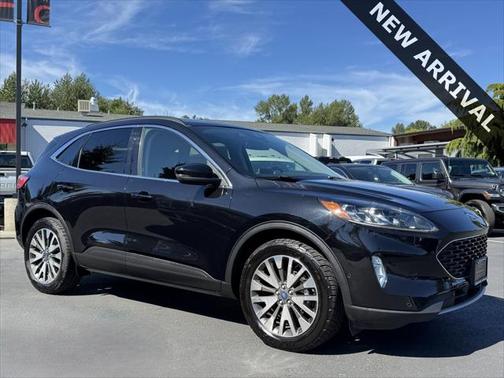 2020 Ford Escape Titanium