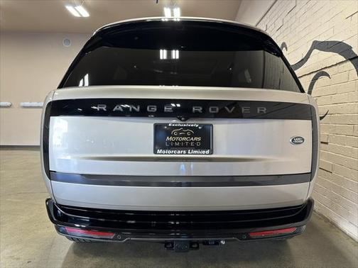 2023 Land Rover Range Rover P530 SE