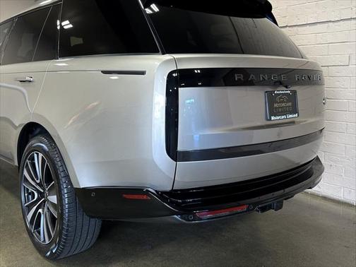 2023 Land Rover Range Rover P530 SE
