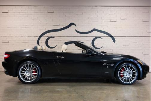 2014 Maserati GranTurismo Base
