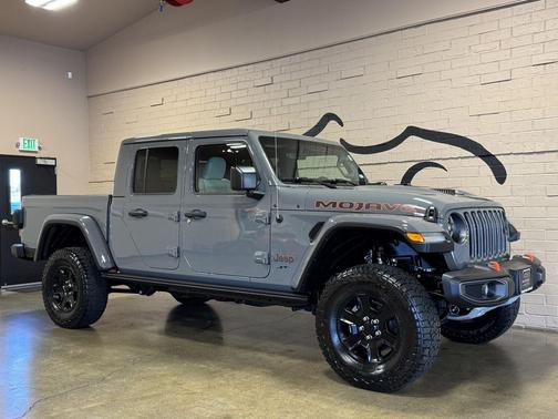 2023 Jeep Gladiator Mojave