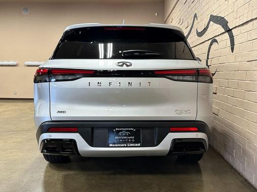 2023 INFINITI QX60 Pure