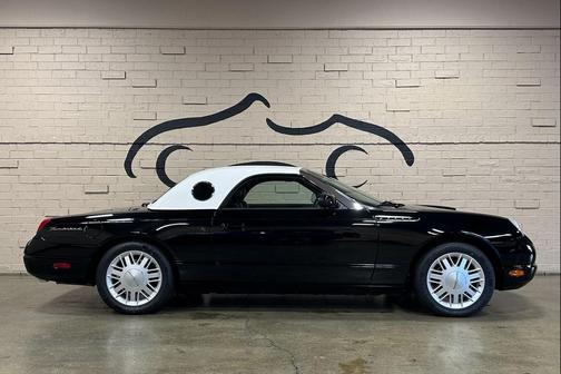 2002 Ford Thunderbird Base