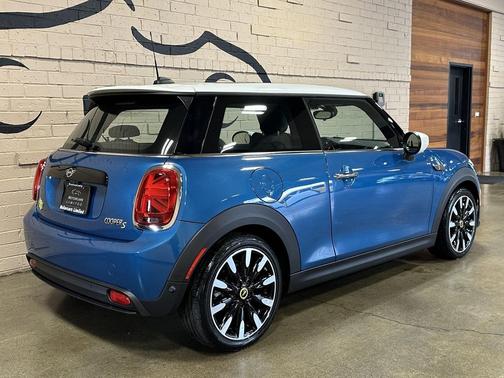2023 MINI Hardtop Cooper S