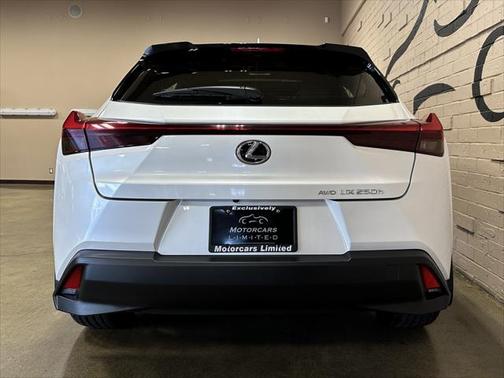 2023 Lexus UX 250h Base