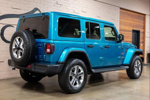 2020 Jeep Wrangler Unlimited Sahara