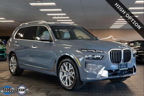 2025 BMW X7 xDrive40i
