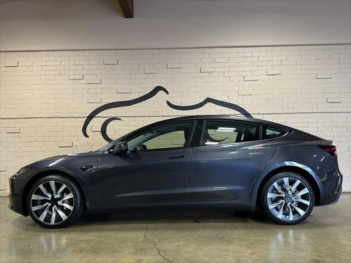 2024 Tesla Model 3 Long Range