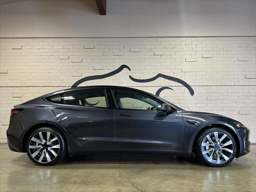 2024 Tesla Model 3 Long Range