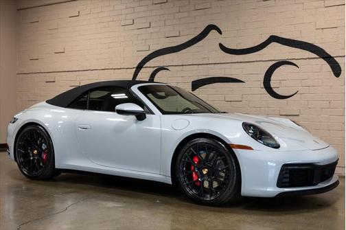2024 Porsche 911 Carrera 4S Cabriolet