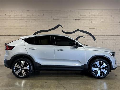 2023 Volvo C40 Recharge Pure Electric Twin Plus
