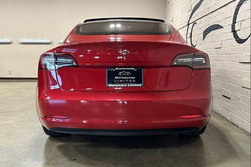 2018 Tesla Model 3 Standard