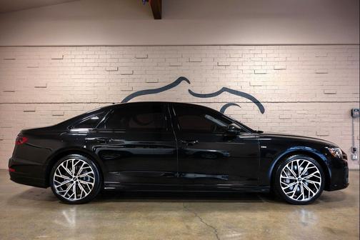 2023 Audi A8 L 55 TFSI quattro Tiptronic