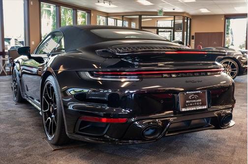 2024 Porsche 911 Turbo