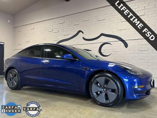 2021 Tesla Model 3 Standard Range Plus