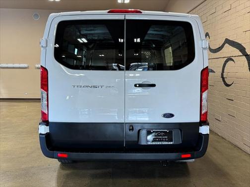 2022 Ford Transit-250 Base