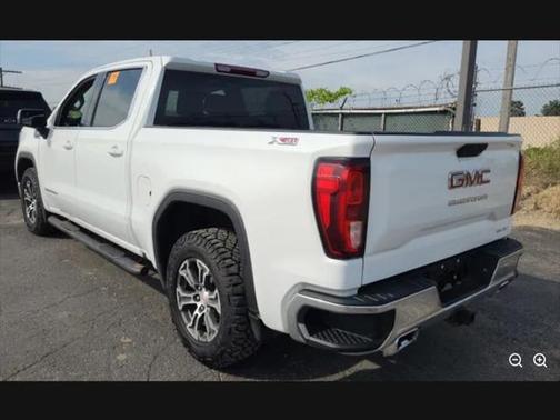 2020 GMC Sierra 1500 SLE