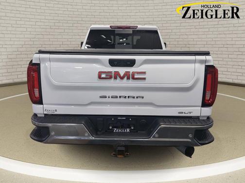 2023 GMC Sierra 2500 SLT