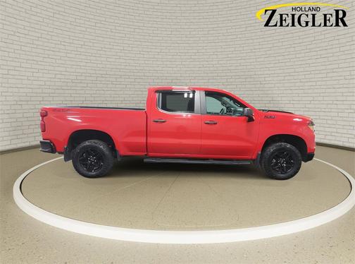 2023 Chevrolet Silverado 1500 Custom Trail Boss