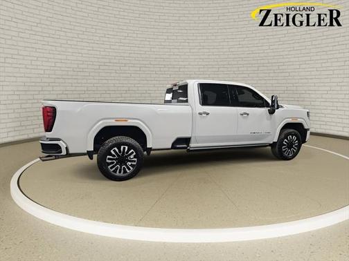 2024 GMC Sierra 3500 Denali