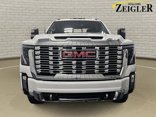 2024 GMC Sierra 3500 Denali