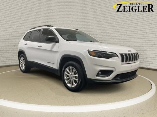 2022 Jeep Cherokee Latitude Lux