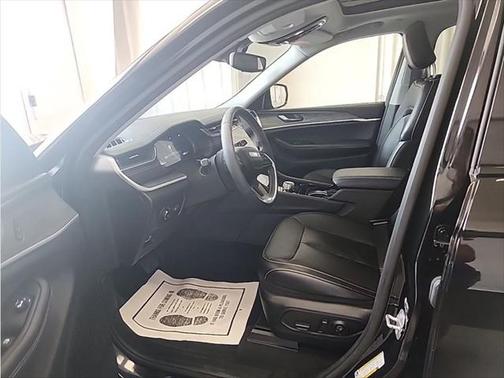 2023 Jeep Grand Cherokee Limited X