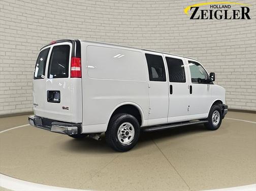 2023 GMC Savana 2500 Work Van