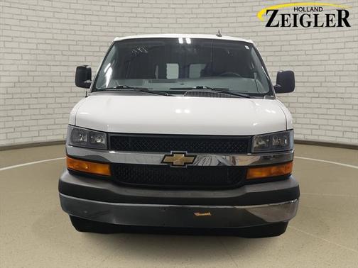 2023 Chevrolet Express 2500 RWD 2500 Regular Wheelbase WT
