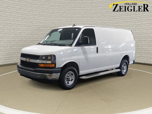 2023 Chevrolet Express 2500 RWD 2500 Regular Wheelbase WT