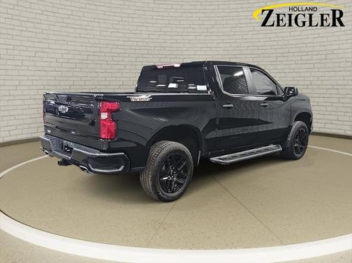 2023 Chevrolet Silverado 1500 Custom Trail Boss