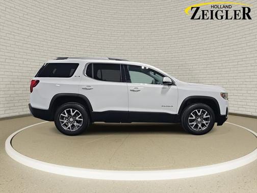 2023 GMC Acadia FWD SLE
