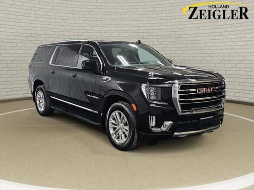 2023 GMC Yukon XL SLT