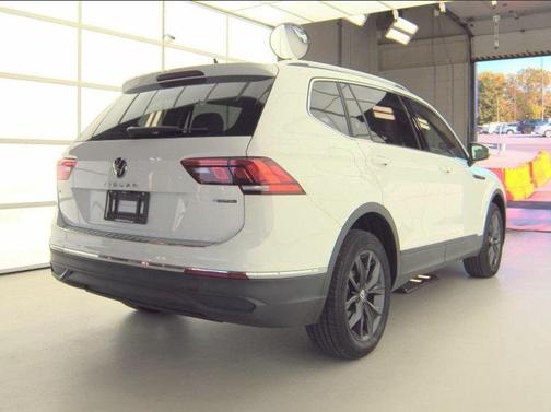 2022 Volkswagen Tiguan 2.0T SE 4MOTION