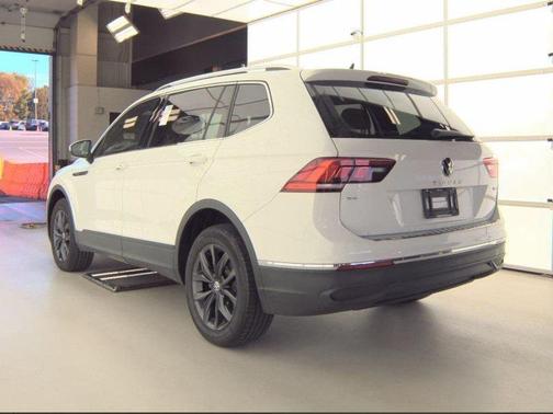 2022 Volkswagen Tiguan 2.0T SE 4MOTION