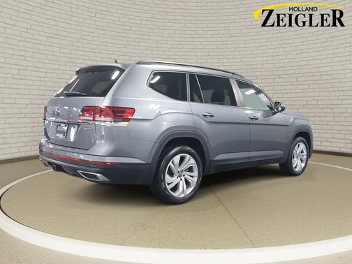 2022 Volkswagen Atlas 3.6L SE w/Technology