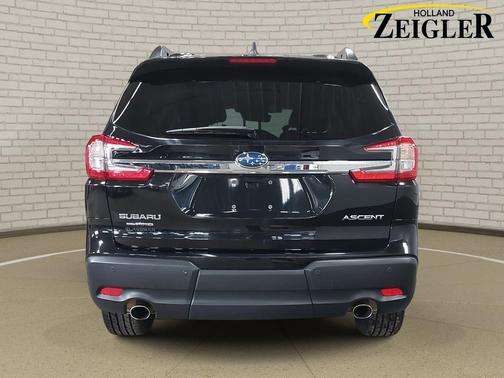 2024 Subaru Ascent Premium 7-Passenger