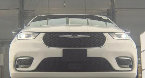 2025 Chrysler Pacifica L